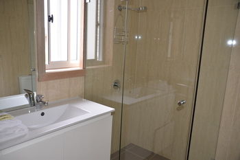 North Ryde Guest House - Accommodation 4U 23