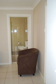 North Ryde Guest House - Accommodation 4U 33