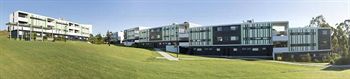 Western Sydney University Village-Campbelltown Campus - Accommodation 4U 1