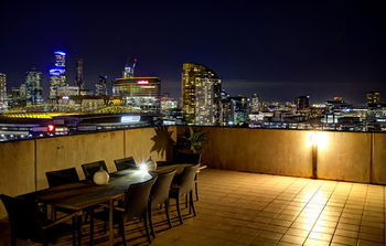 ACD Apartments - Accommodation 4U 6