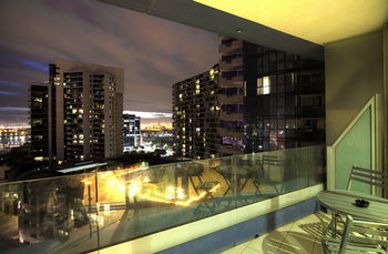 ACD Apartments - Accommodation 4U 15