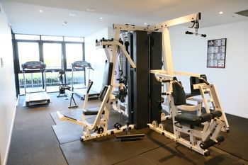 ACD Apartments - Accommodation 4U 19
