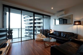ACD Apartments - Accommodation 4U 33