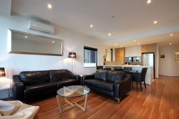 ACD Apartments - Accommodation 4U 34