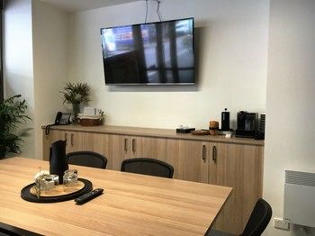 ACD Apartments - Accommodation 4U 37