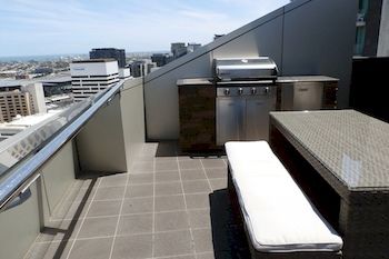 Aura On Flinders Serviced Apartments - Accommodation 4U 7