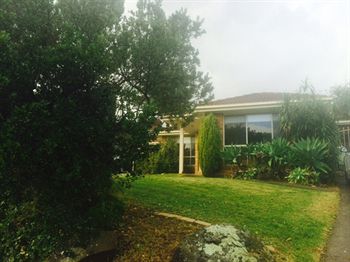 Australian Home Away @ East Doncaster Andersons Creek 1 - Accommodation 4U 1