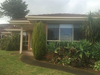 Australian Home Away @ East Doncaster Andersons Creek 1 - Accommodation 4U 8