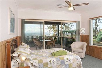 Eagleview Resort - Accommodation 4U 8