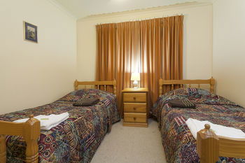 Eagleview Resort - Accommodation 4U 34