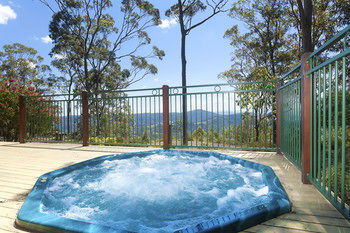 Eagleview Resort - Accommodation 4U 59