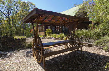 Eagleview Resort - Accommodation 4U 76