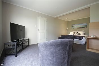 The Edgewater Bed & Breakfast - Accommodation 4U 27