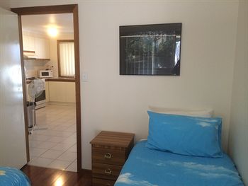 Australian Home Away @ Doncaster Andersons Creek 2 - Accommodation 4U 4