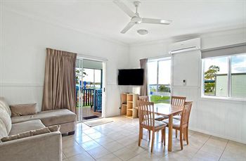 South Coast Retreat - Accommodation 4U 0
