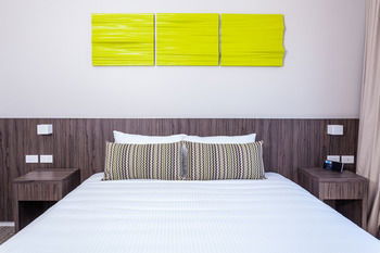 Ibis Styles The Entrance - Accommodation 4U 9