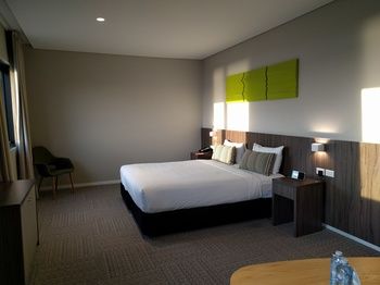 Ibis Styles The Entrance - Accommodation 4U 15