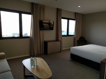 Ibis Styles The Entrance - Accommodation 4U 16