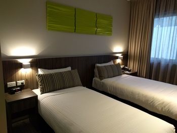 Ibis Styles The Entrance - Accommodation 4U 21