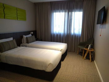Ibis Styles The Entrance - Accommodation 4U 23