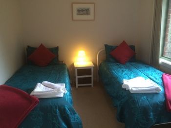 Australian Home Away Ringwood @ Bardia - Accommodation 4U 11