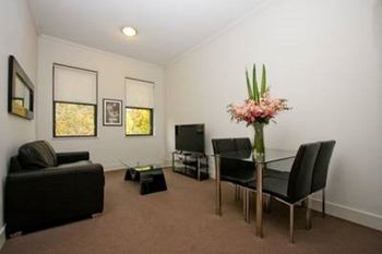 The Star Apartments - Accommodation 4U 26