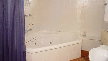 Echo Point Holiday Village - Accommodation 4U 3