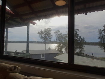 Dungowan Waterfront Apartments - Accommodation 4U 5