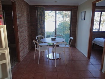 Dungowan Waterfront Apartments - Accommodation 4U 20