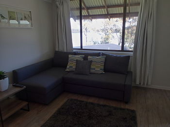 Dungowan Waterfront Apartments - Accommodation 4U 111