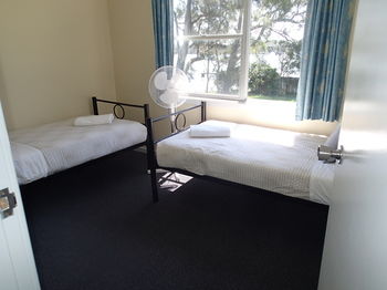 Dungowan Waterfront Apartments - Accommodation 4U 184