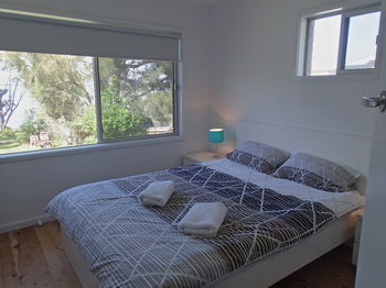 Dungowan Waterfront Apartments - Accommodation 4U 195