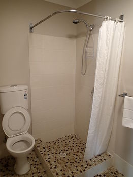 Dungowan Waterfront Apartments - Accommodation 4U 203