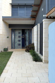 By The Beach B&B And Apartments - Accommodation 4U 4
