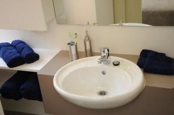 Yarra House Campus Summer Stays - Accommodation 4U 2