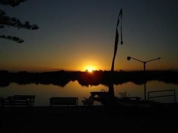 Black Swan Waterfront Motel - Accommodation 4U 4