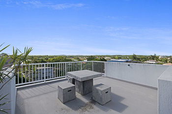 Sandy Shores Luxury Holiday Units - Accommodation 4U 33