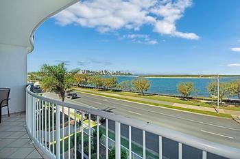 Sandy Shores Luxury Holiday Units - Accommodation 4U 69