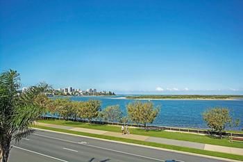 Sandy Shores Luxury Holiday Units - Accommodation 4U 70