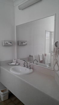 Branxton House Motel, Hunter Valley - Accommodation 4U 8