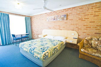 Branxton House Motel, Hunter Valley - Accommodation 4U 11