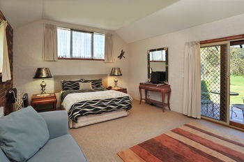 Langbrook Estate Cottages - Accommodation 4U 6