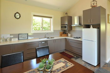 Langbrook Estate Cottages - Accommodation 4U 14