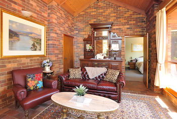 Langbrook Estate Cottages - Accommodation 4U 25