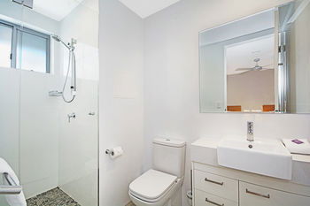 Jacaranda Noosa - Accommodation 4U 5