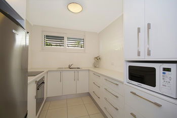 Jacaranda Noosa - Accommodation 4U 18