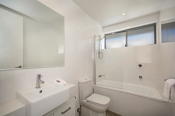 Jacaranda Noosa - Accommodation 4U 34