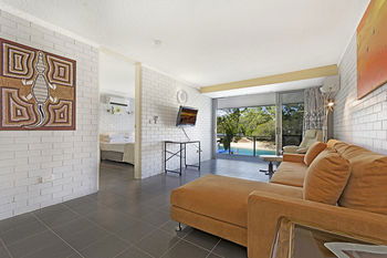 Jacaranda Noosa - Accommodation 4U 55
