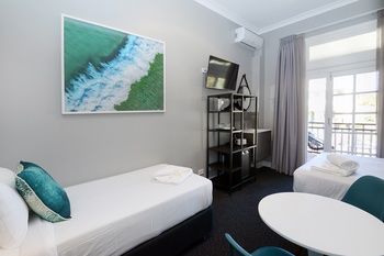 Alison Lodge - Accommodation 4U 28