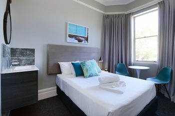 Alison Lodge - Accommodation 4U 31
